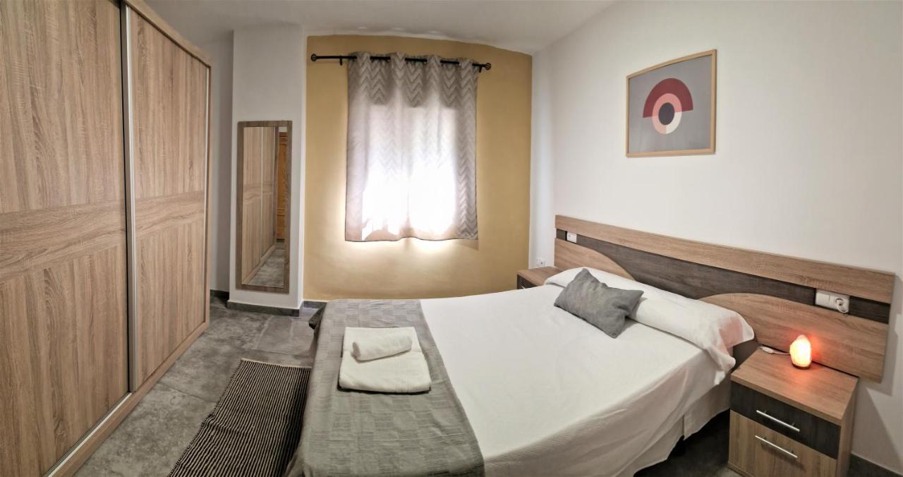 Ds Rio Guadalquivir, Cerca De La Mezquita Apartment กอร์โดบา ภายนอก รูปภาพ