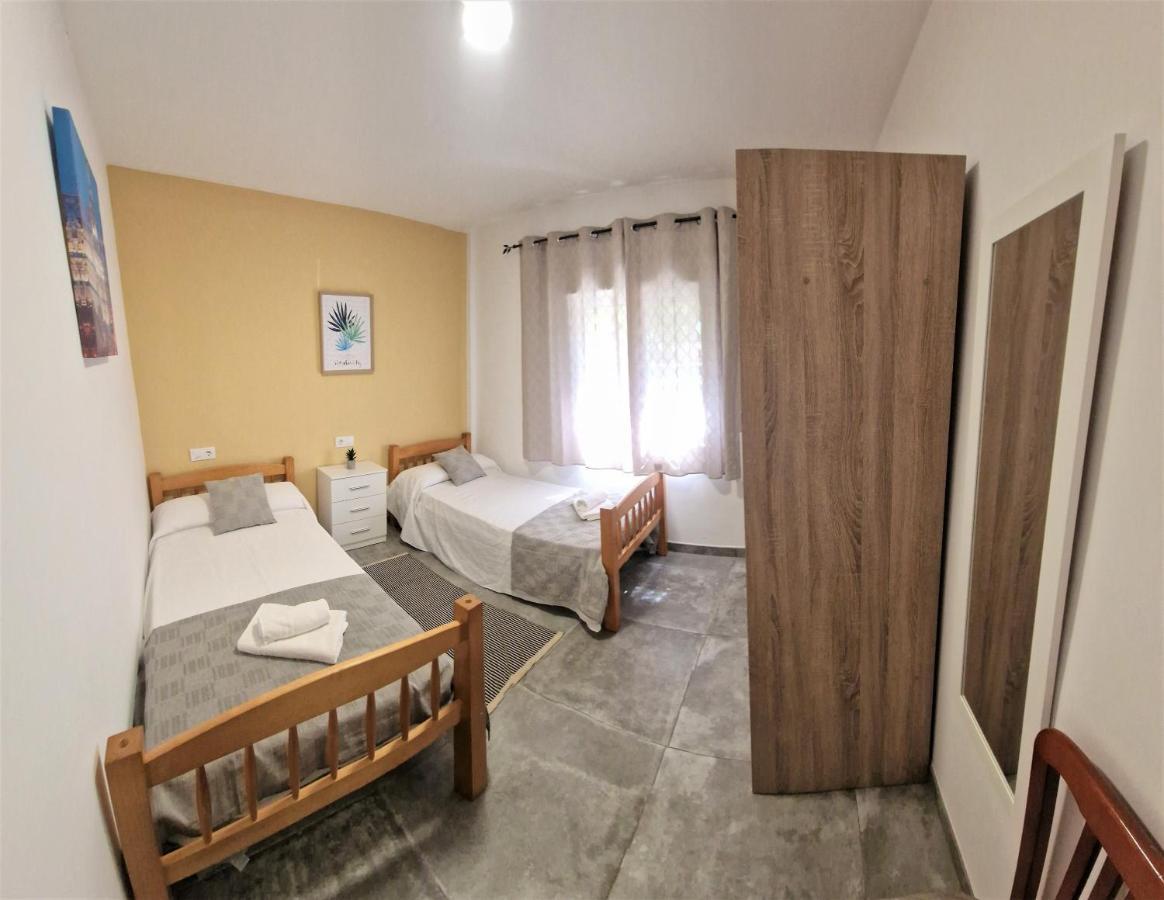Ds Rio Guadalquivir, Cerca De La Mezquita Apartment กอร์โดบา ภายนอก รูปภาพ