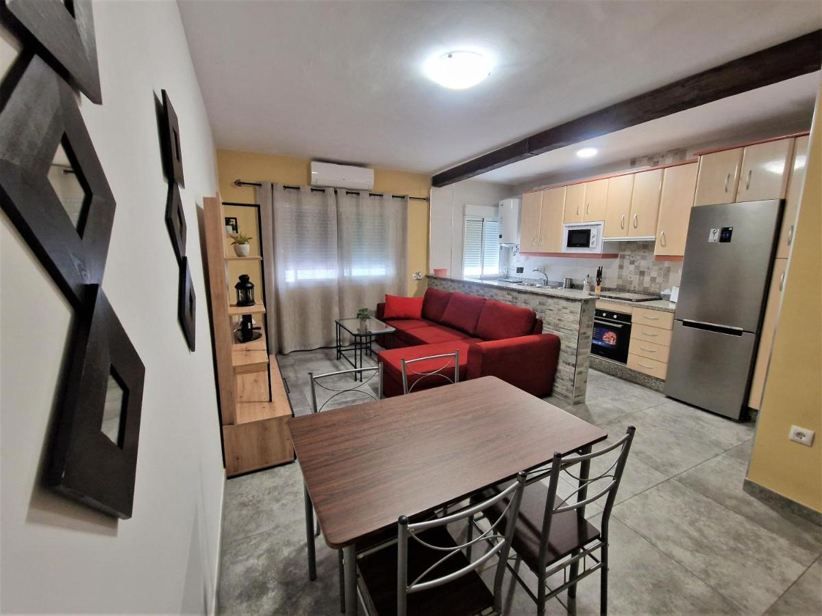 Ds Rio Guadalquivir, Cerca De La Mezquita Apartment กอร์โดบา ภายนอก รูปภาพ